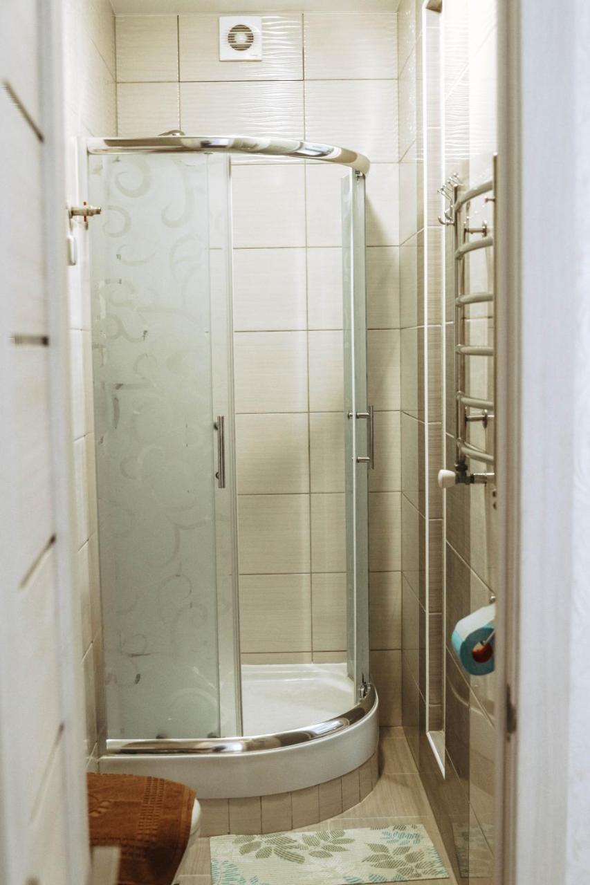 Hotel Rafinad Лвив Екстериор снимка